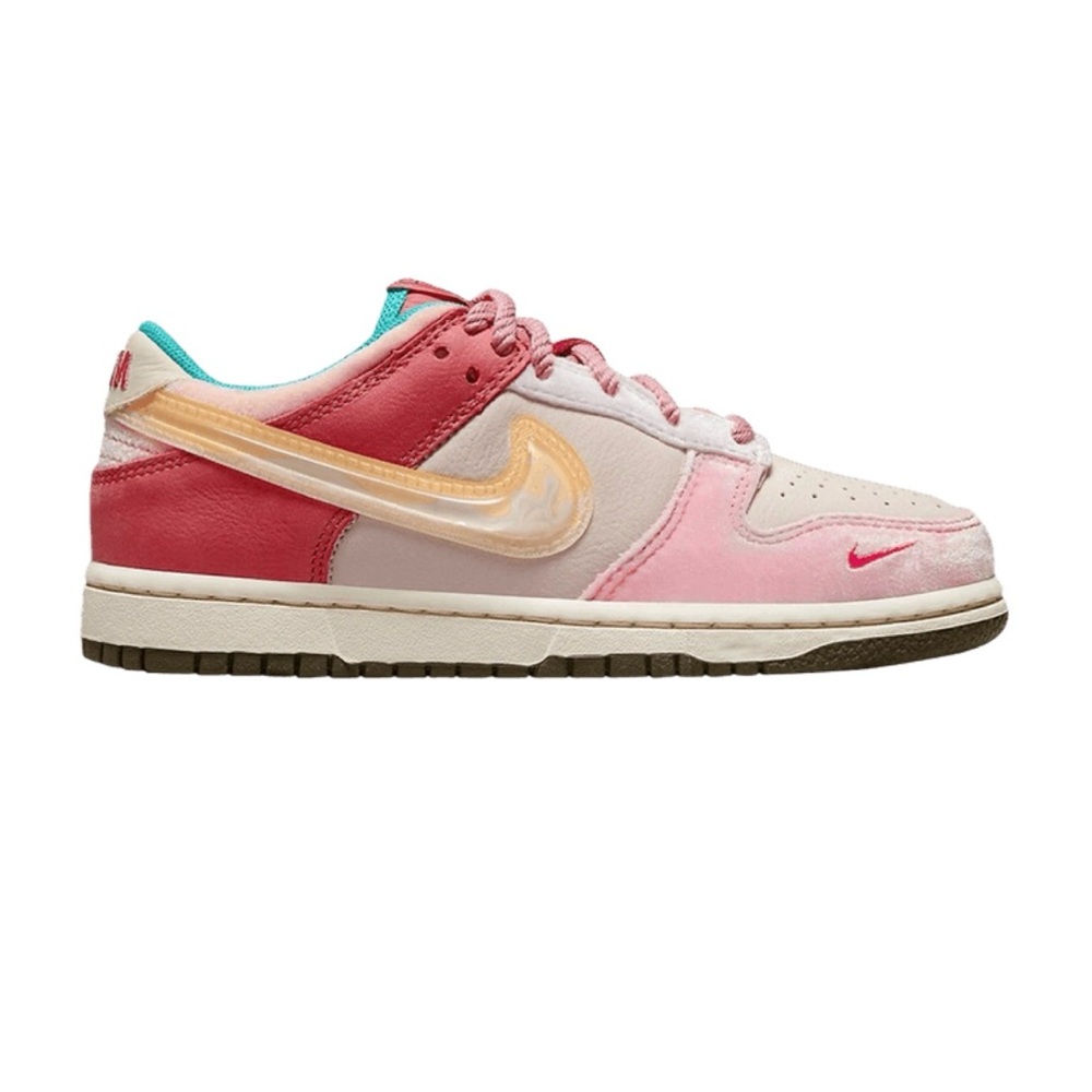 Kids Strawberry MILK Dunk Sneakers
